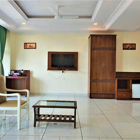 Vits Excellensea Karde Beach Dāpoli エクステリア 写真