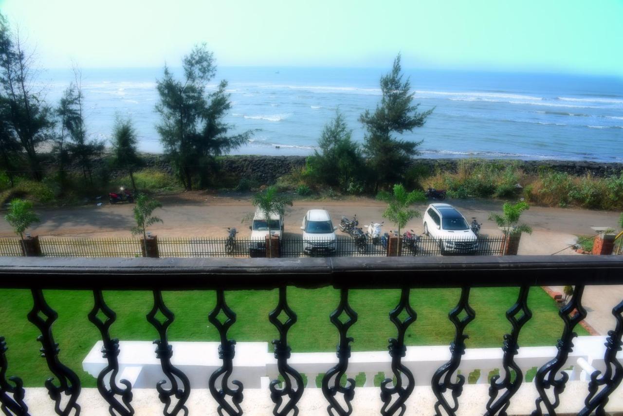 Vits Excellensea Karde Beach Dāpoli エクステリア 写真