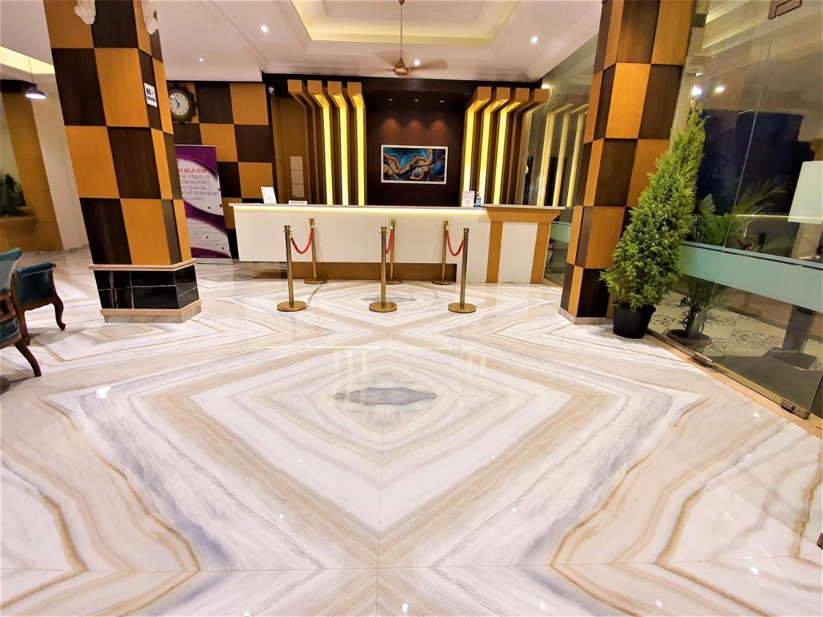 Vits Excellensea Karde Beach Dāpoli エクステリア 写真