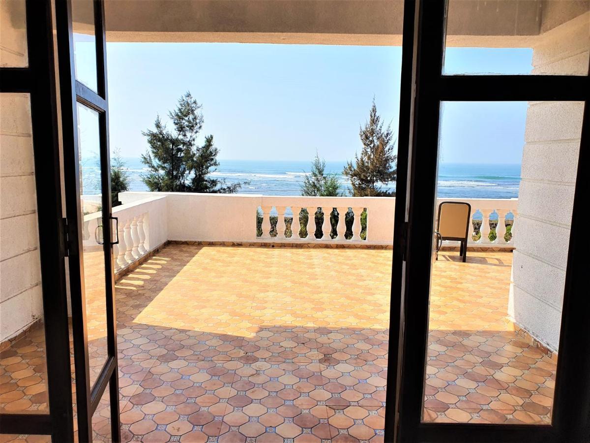 Vits Excellensea Karde Beach Dāpoli エクステリア 写真