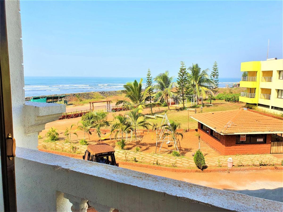Vits Excellensea Karde Beach Dāpoli エクステリア 写真