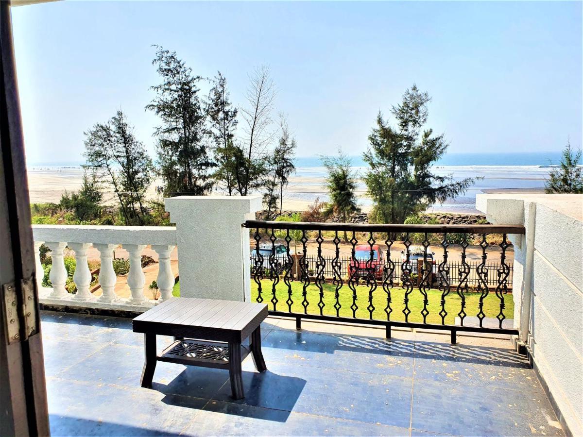 Vits Excellensea Karde Beach Dāpoli エクステリア 写真